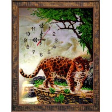 Набор для вышивания бисером "Часы с леопардом"