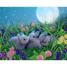 Рисунок на ткани для вышивания бисером "Лунные кролики"
